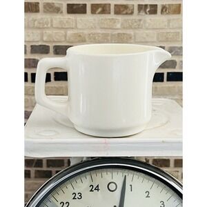 Arcopal France Opal Milk Glass Creamer Milk‎ Jug EUC 4oz